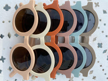 Load image into Gallery viewer, Retro-chic Matte Kids Sunglasses
